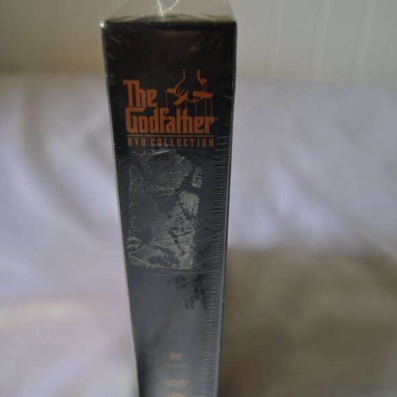 THE GODFATHER 5 DVD SET COLLECTION - NEW /SEALED - Picture 5 of 9